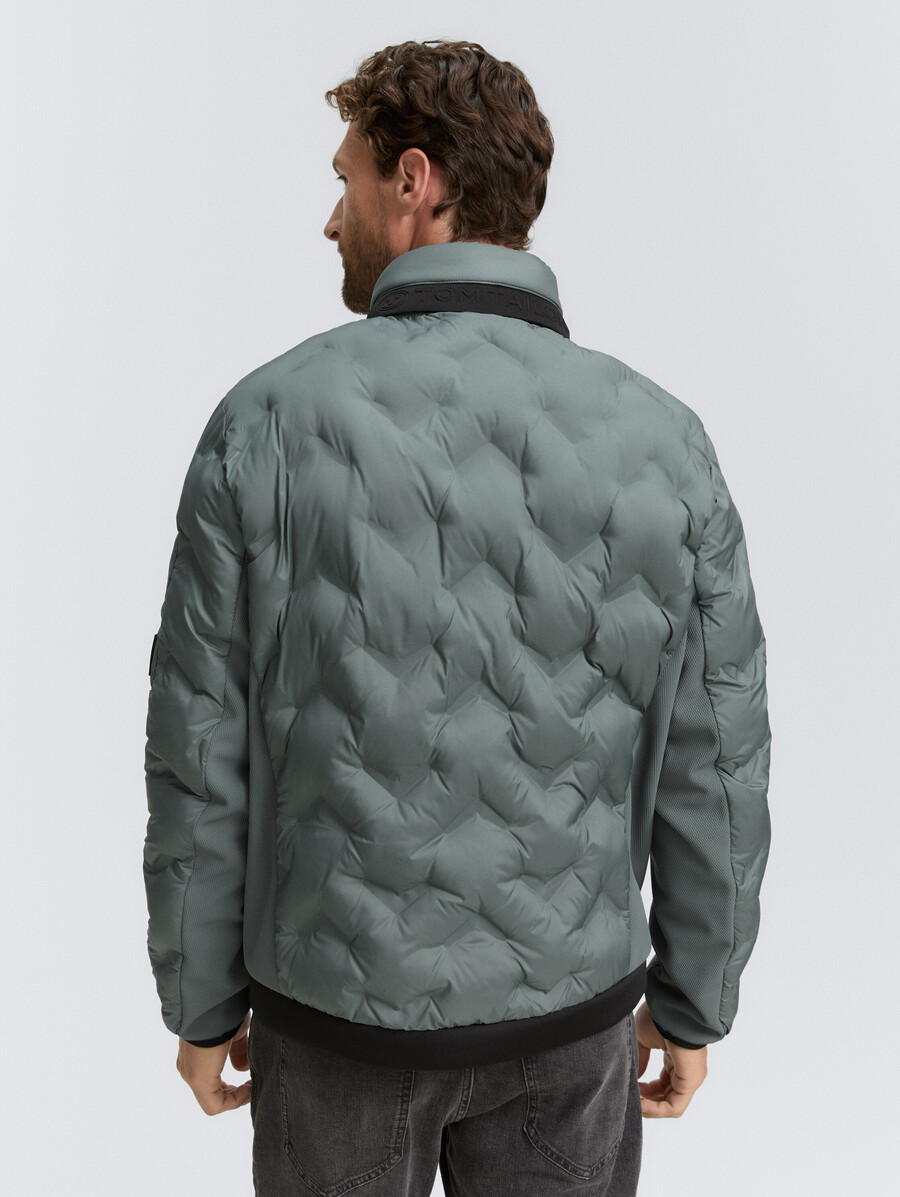 veste matelassée hybride avec capuche escamotable