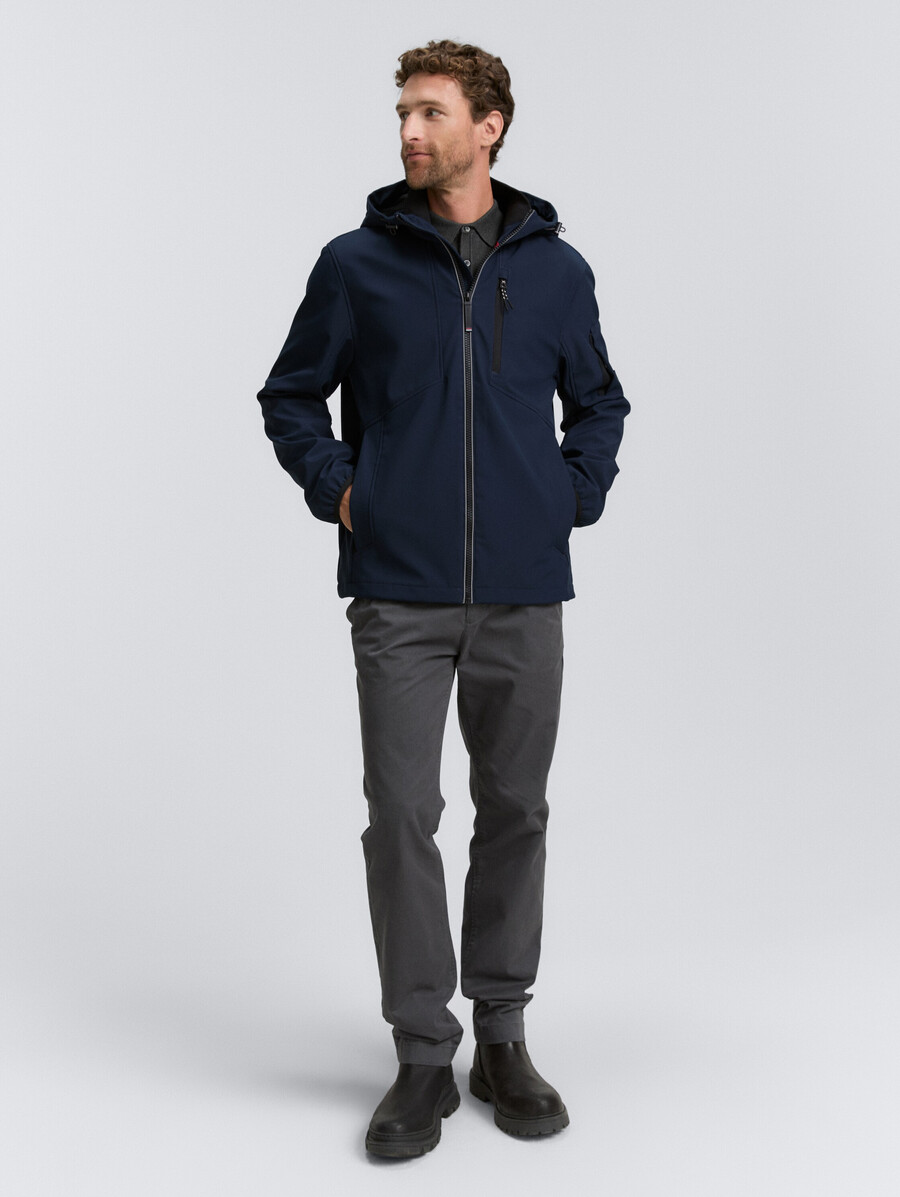 veste softshell à capuche