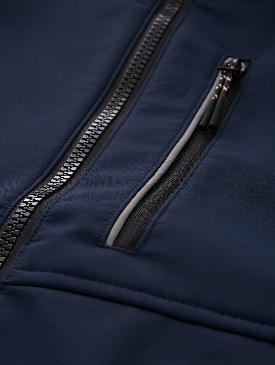 veste softshell à capuche